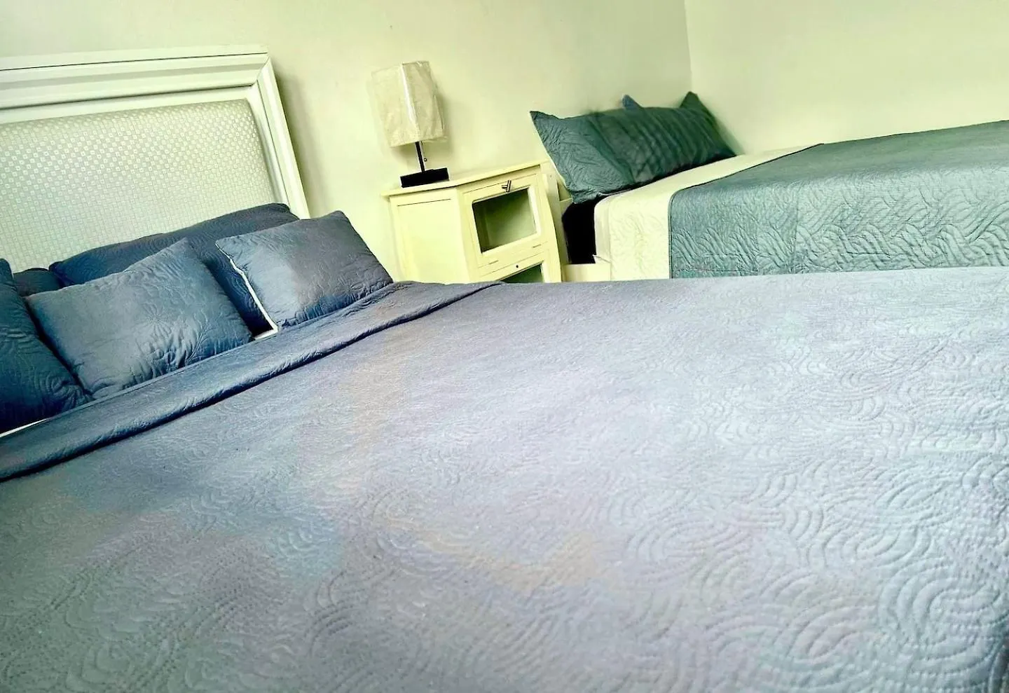 Ocean Front Apartments Arecibo