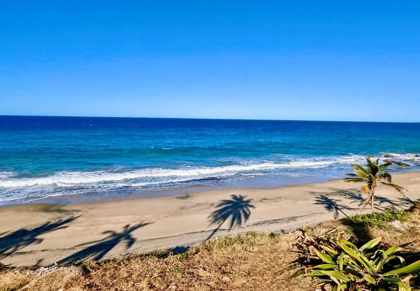 Ocean Front Apartments Arecibo